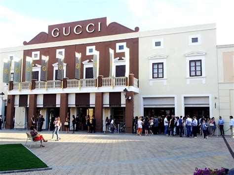 sicilia fashion village negozi gucci|gucci sito ufficiale.